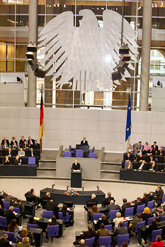 05-2 Poetin Reichstag 2001