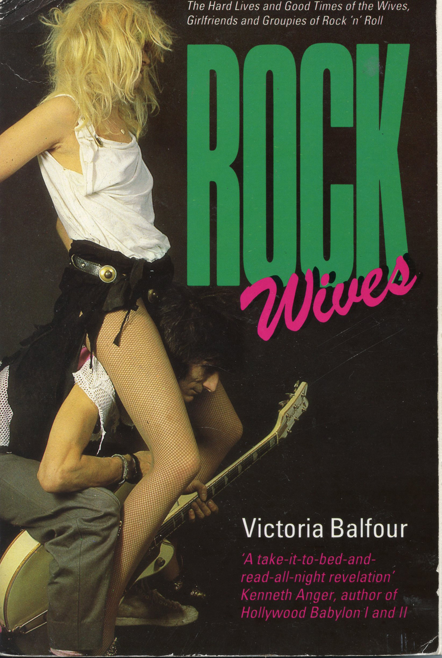 Rock Wives001